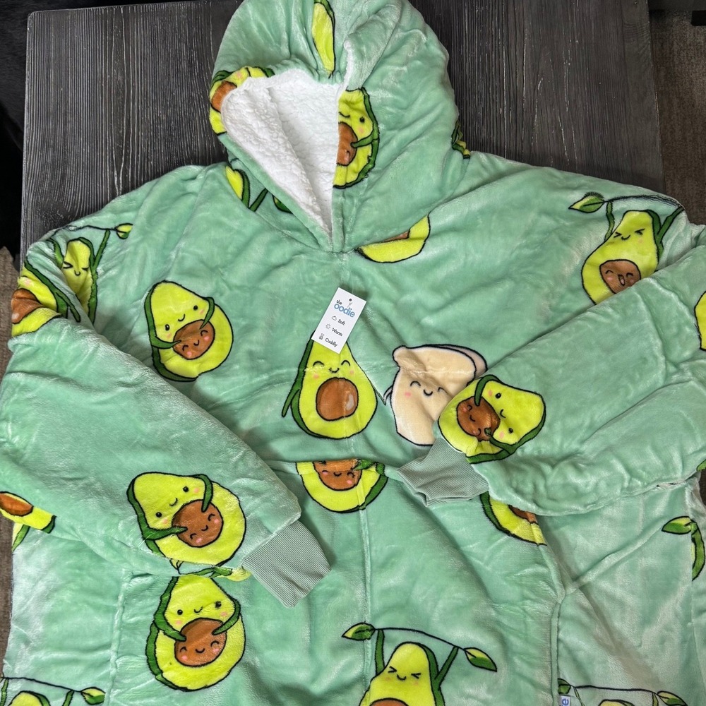 The Oodie Avocado Wearable Blanket Hoodie Adult One Size Sherpa NWT Green